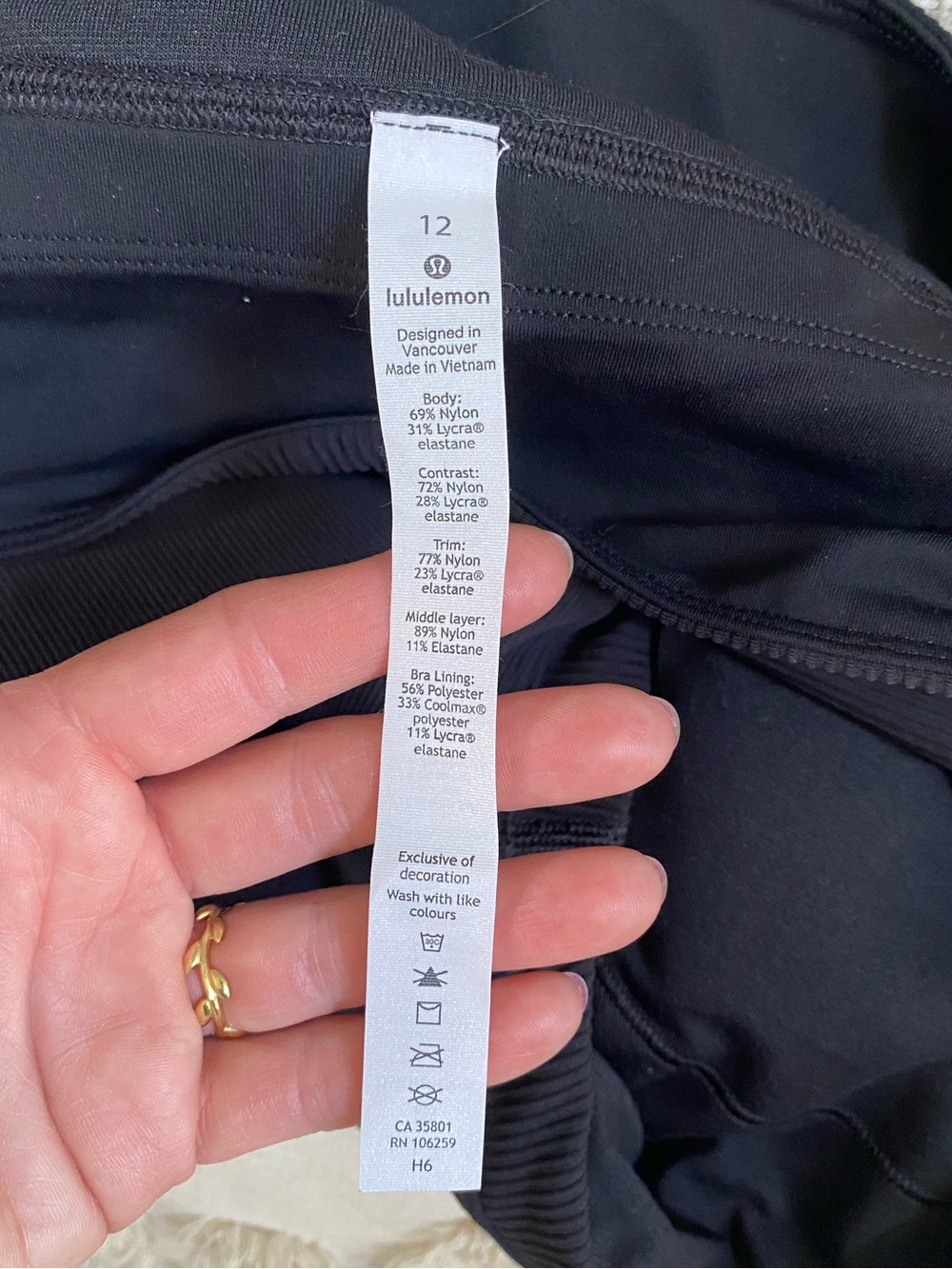 {Lululemon} Ribbed Cropped Tank - Picture 5 of 5